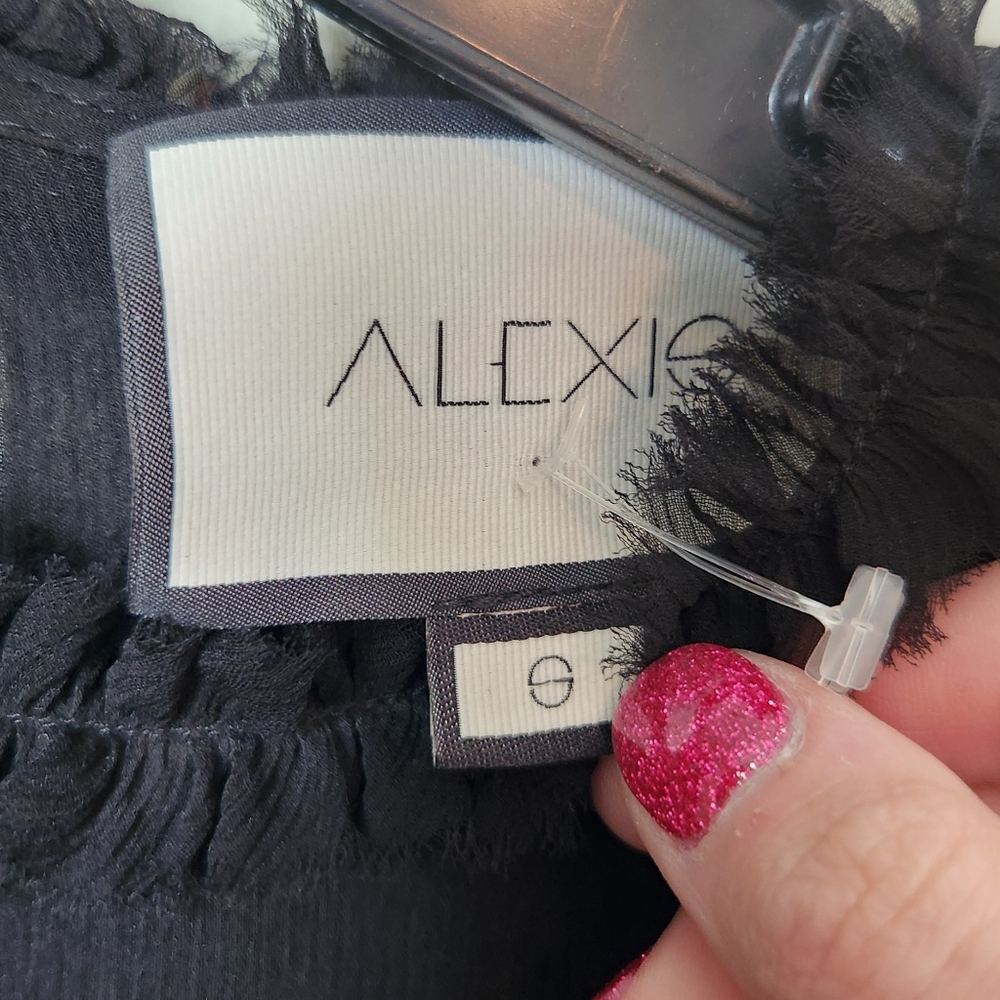 Alexis‎ Cold Shoulder Ruffled Top Small - Picture 5 of 6